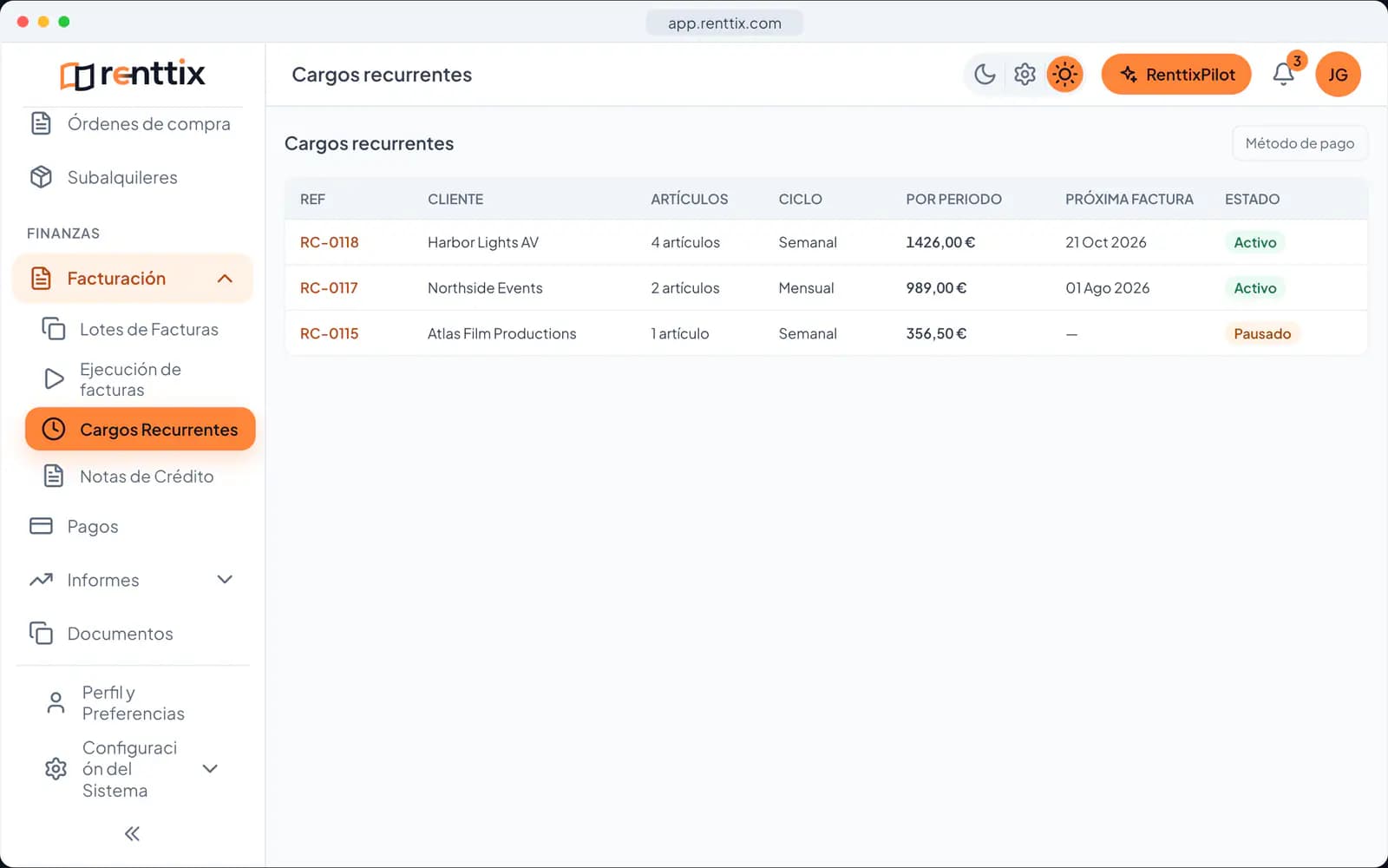 Demostración de cargos recurrentes: una pantalla real de Renttix con datos de ejemplo